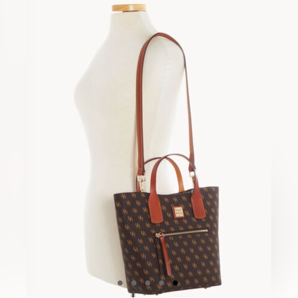 ⭐️ Firm Price ⭐️ New without tags Brand New Gretta Bag - Picture 5 of 7